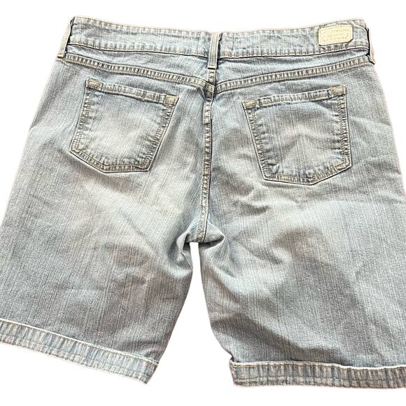 Signature by Levi Strauss & Co. Misses Bermuda Shorts Light Wash Blue Size 16 - Picture 2 of 5